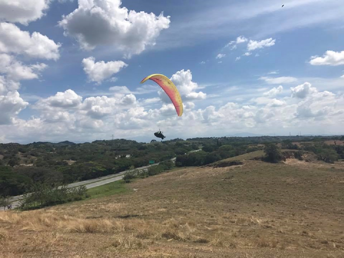 Paragliding 2